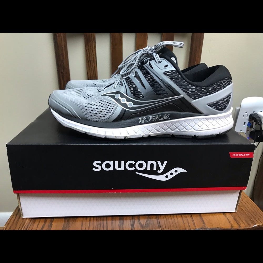 Saucony OMNI ISO Everun size 9.